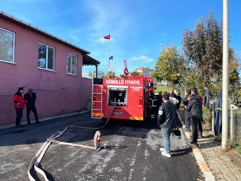 Büyükşehir’in gönüllü itfaiyecileri çakı gibi