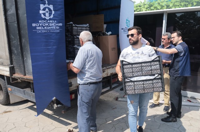 Kocaeli’de üreticilere 118 bin çilek fidesi dağıtıldı