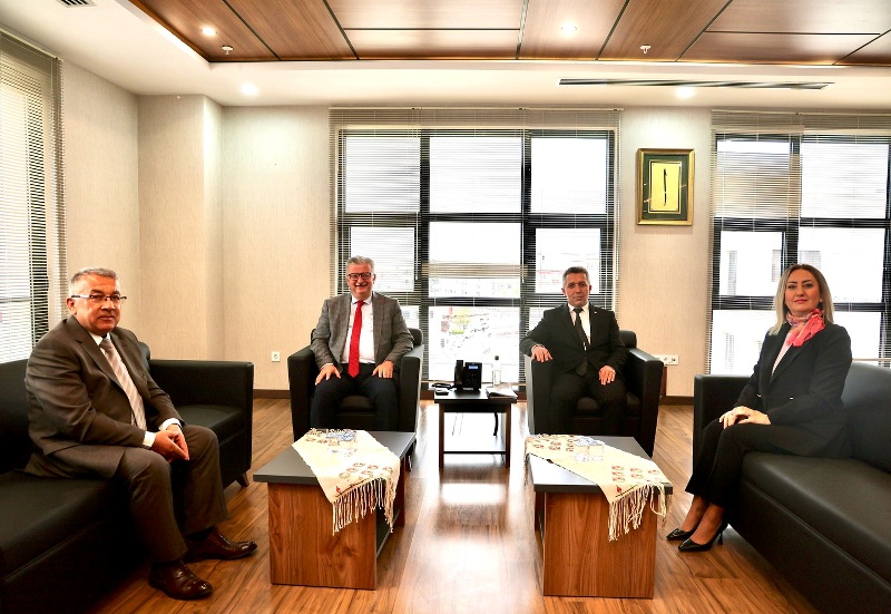 Başkan Ölmez’e Ziyaretçi Akını
